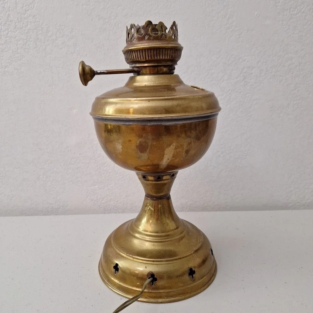 Vintage Otto Muller 1880 Russian Kerosene Oil Lamp - Brass Antique Miracle Lamp